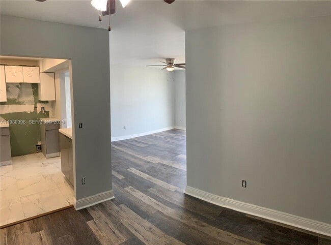 Building Photo - 8307 SW 142nd Ave