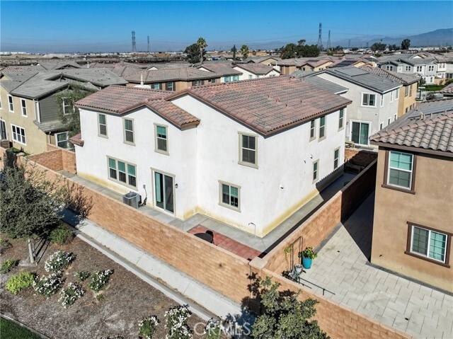 Building Photo - 3938 E Cambria Privado