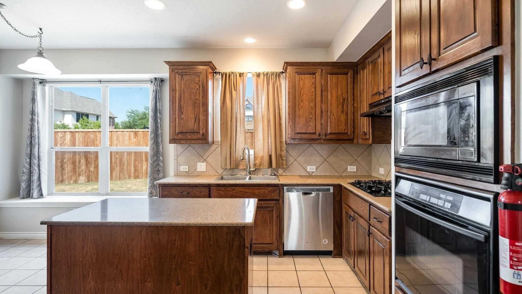 Kitchen - 4305 Orchard Gate Ln