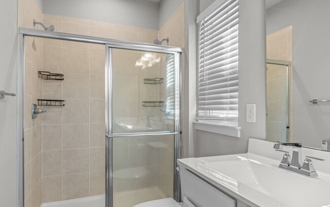 Building Photo - 436 Westport St