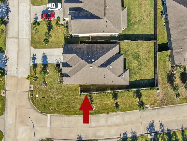 Building Photo - 2372 Old Stone Dr