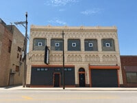 Building Photo - 24 N Pulaski Rd