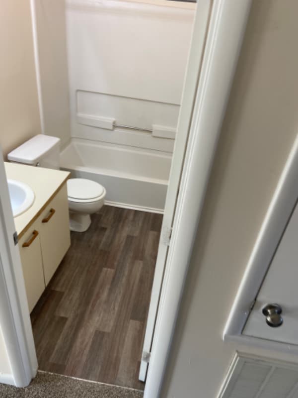 Building Photo - 6780 Willowbrook Dr