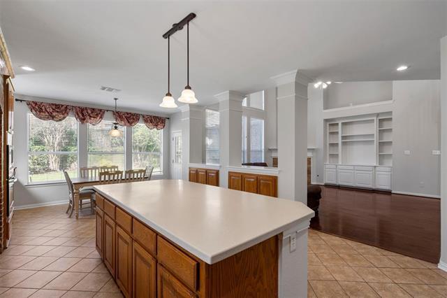 Building Photo - 8036 Ocean Dr