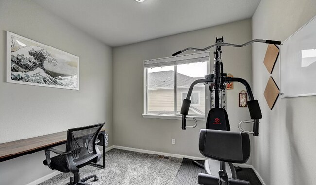 Building Photo - Charming town-home style condo Coming June 2026!