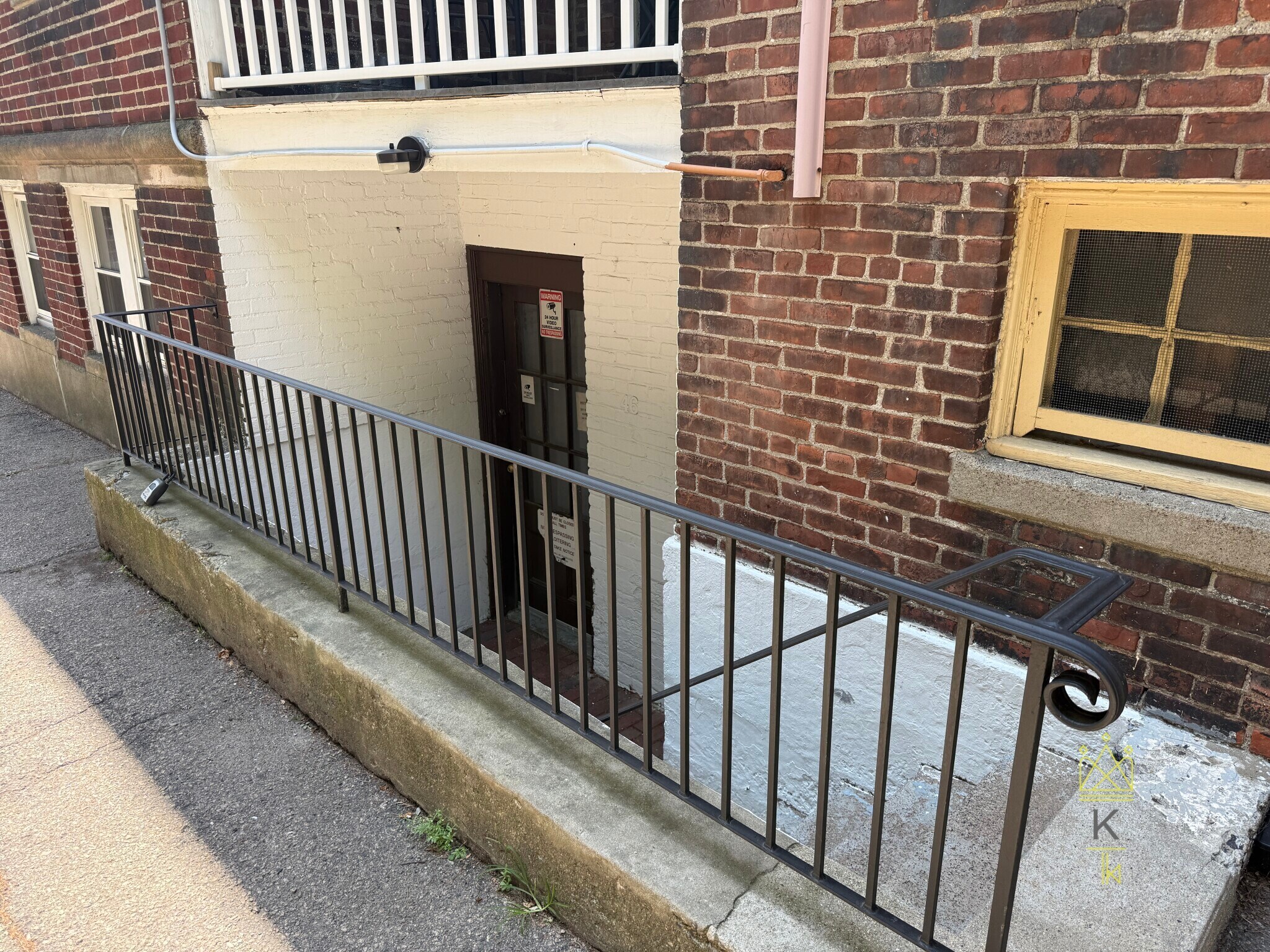Building Photo - 46 Longwood Ave