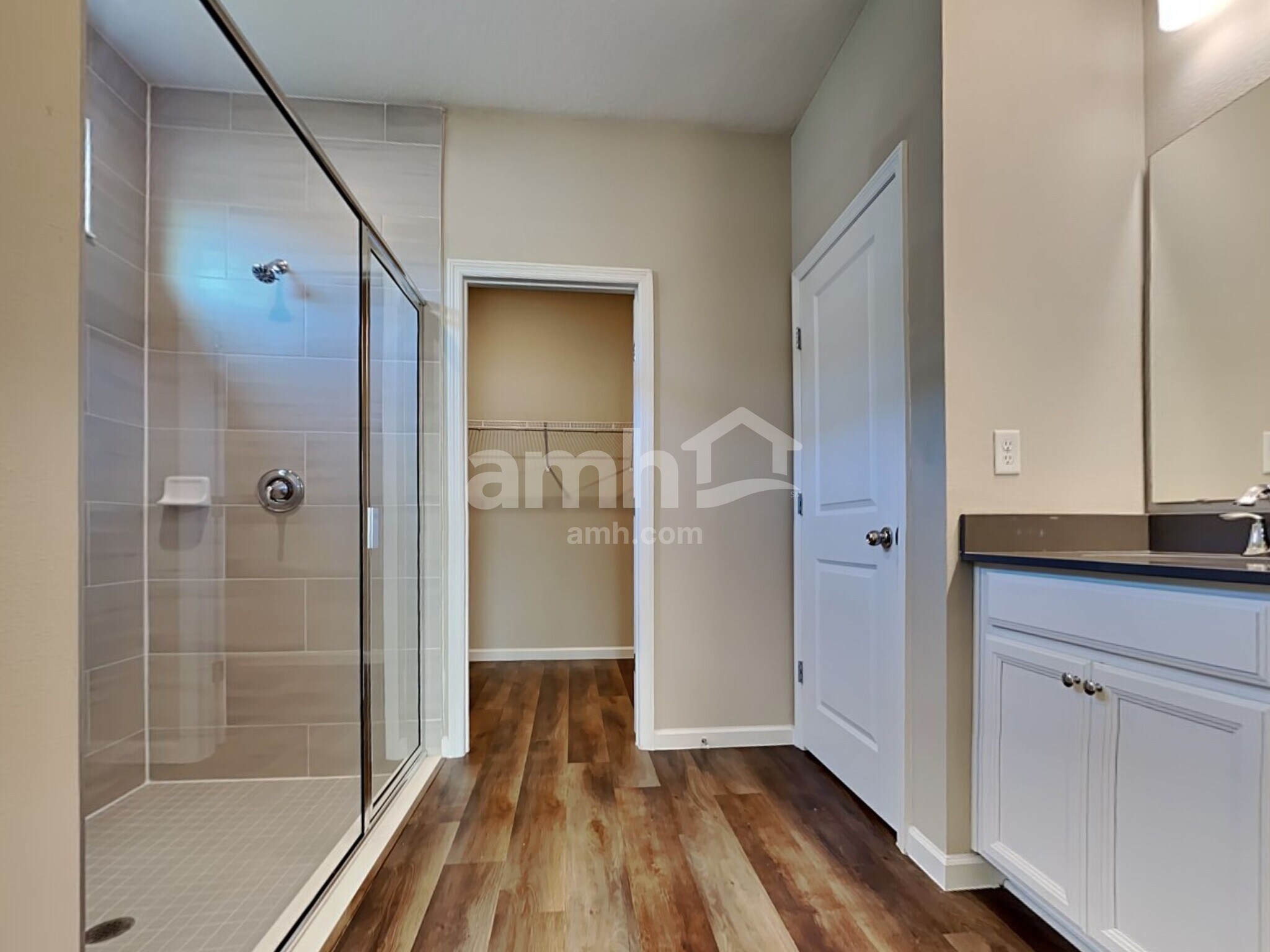 Building Photo - 179 Spruce Pt