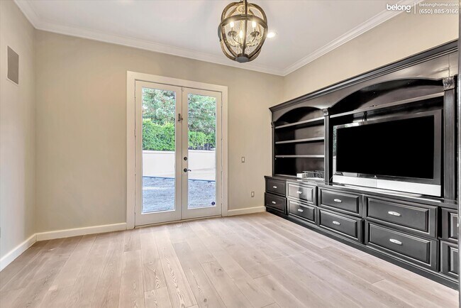 Building Photo - 25644 Queenscliff Ct