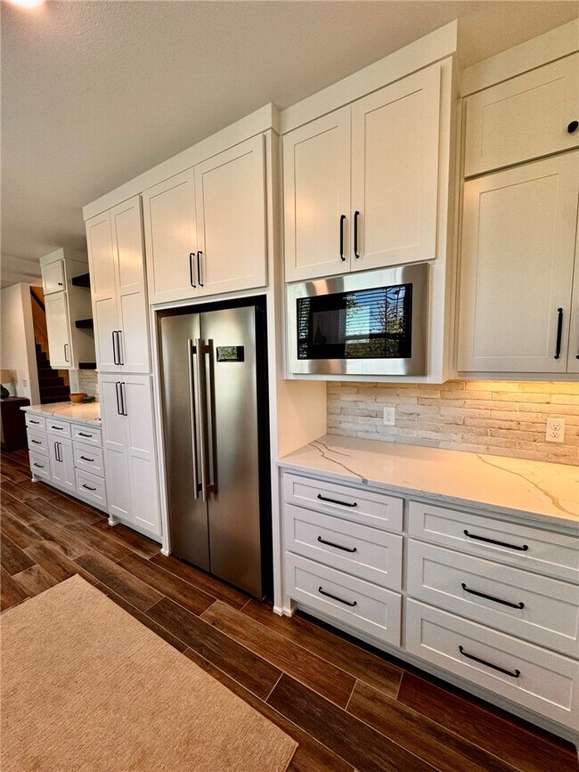 Building Photo - 8881 Williams Rd