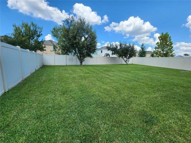 Building Photo - 3320 Mount Vernon Way