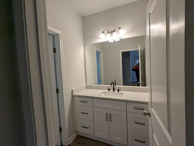 Building Photo - 2034 Britt Dr