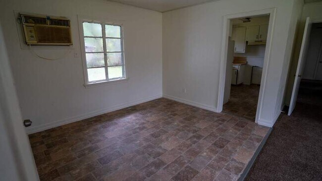 Building Photo - 3964 Del Rosa Dr