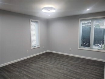 Building Photo - 108 Norton Ave