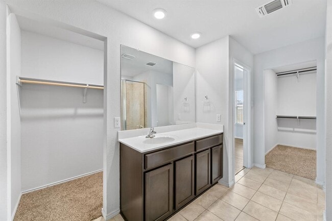 Building Photo - 141 Hammond Ct