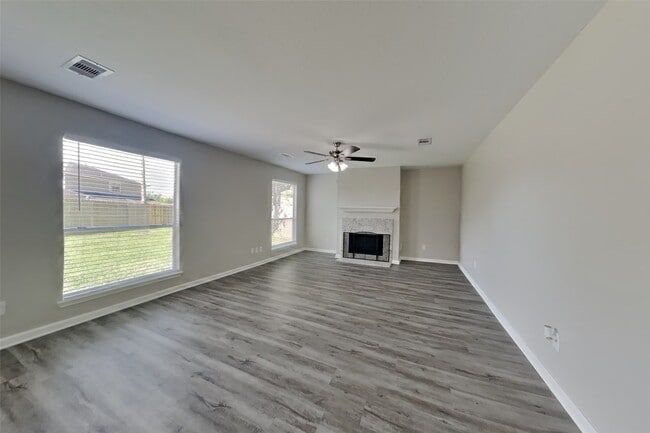 Building Photo - 21469 S Towerguard Dr