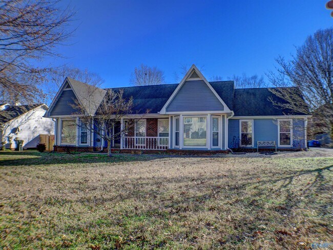 Building Photo - 150 Mill Creek Crossing