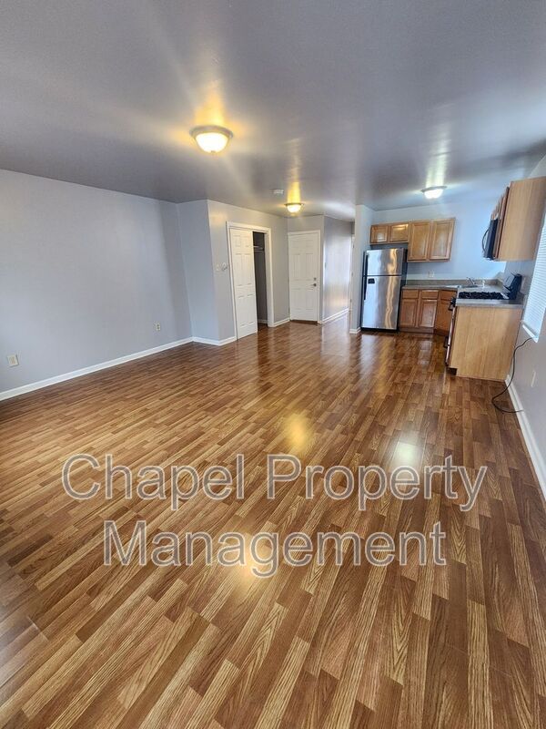 Building Photo - 1346 N 27th St