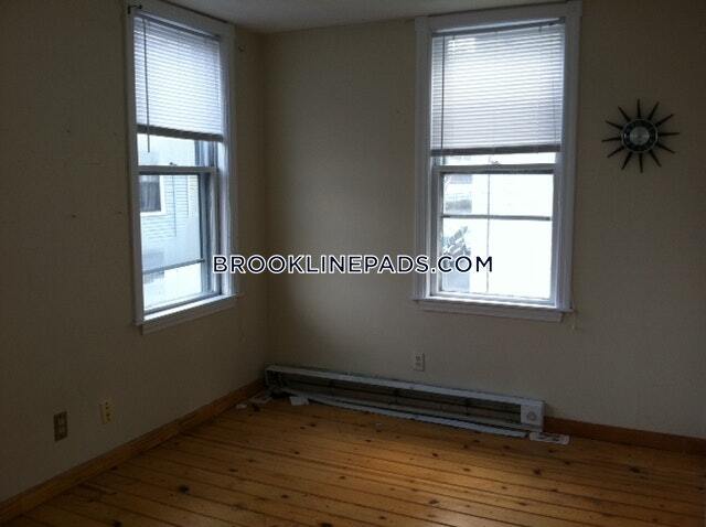 Building Photo - 14 Leverett St