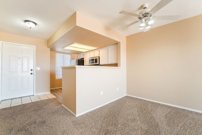 Building Photo - Stylish Condo with Stunning Strip Views!