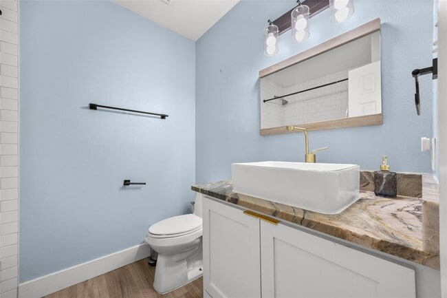 Building Photo - 5206 Emerald Forest Dr