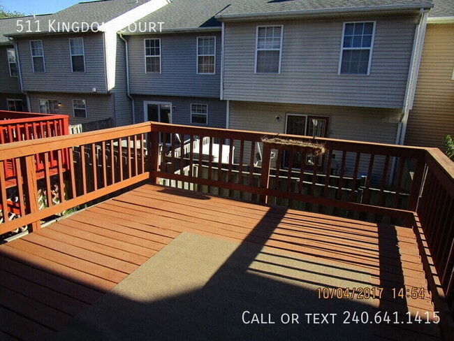 Building Photo - 511 Kingdom Ct