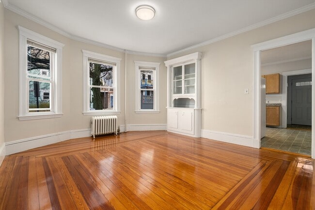 Building Photo - 29 Packard Ave