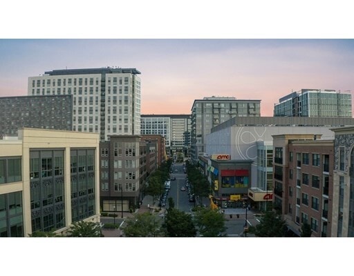 Building Photo - 375 Canal St