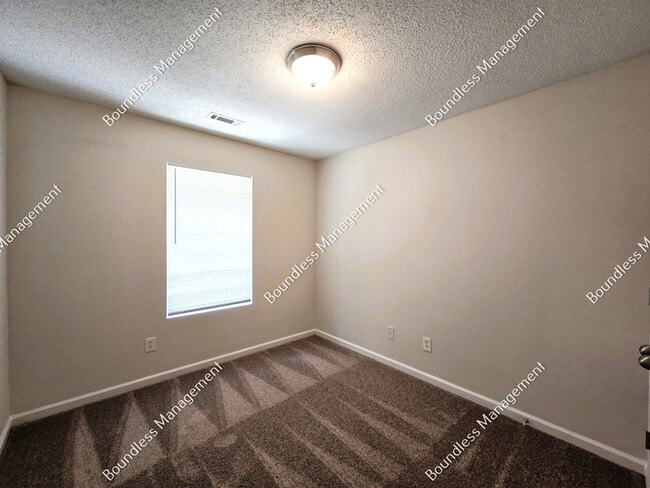 Building Photo - 6105 Capitol Knoll