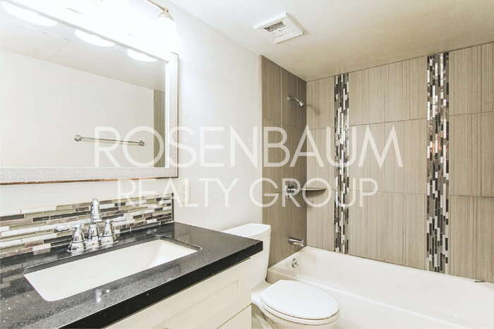 Building Photo - 6320 N 16th St