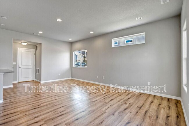 Building Photo - 7824 Woodmen Center Heights