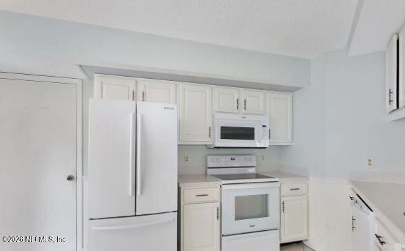 Building Photo - 11549 Kelvyn Grove Pl