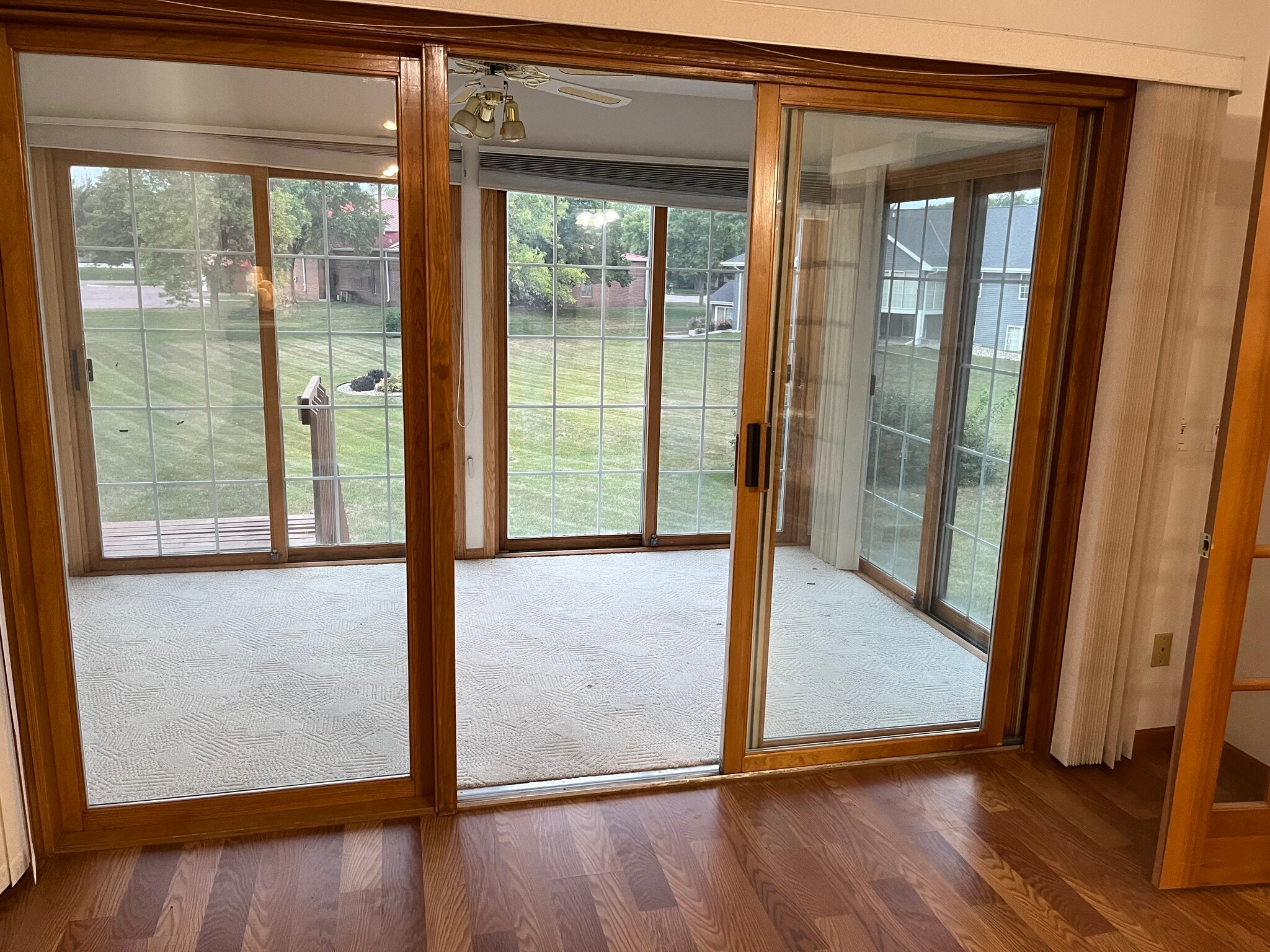 Sunroom - 703 E Tin St