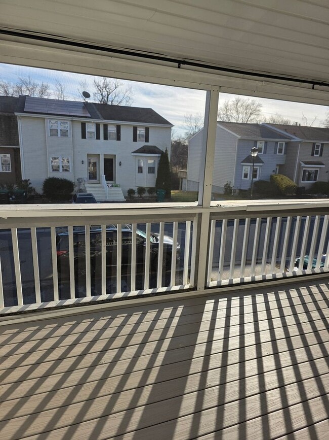 Building Photo - Green Valley Community off Kirkwood Highway