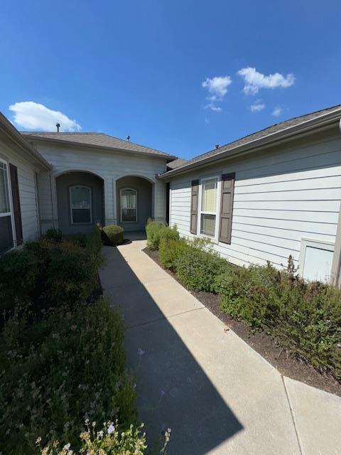 Primary Photo - 330 Portsmouth Dr