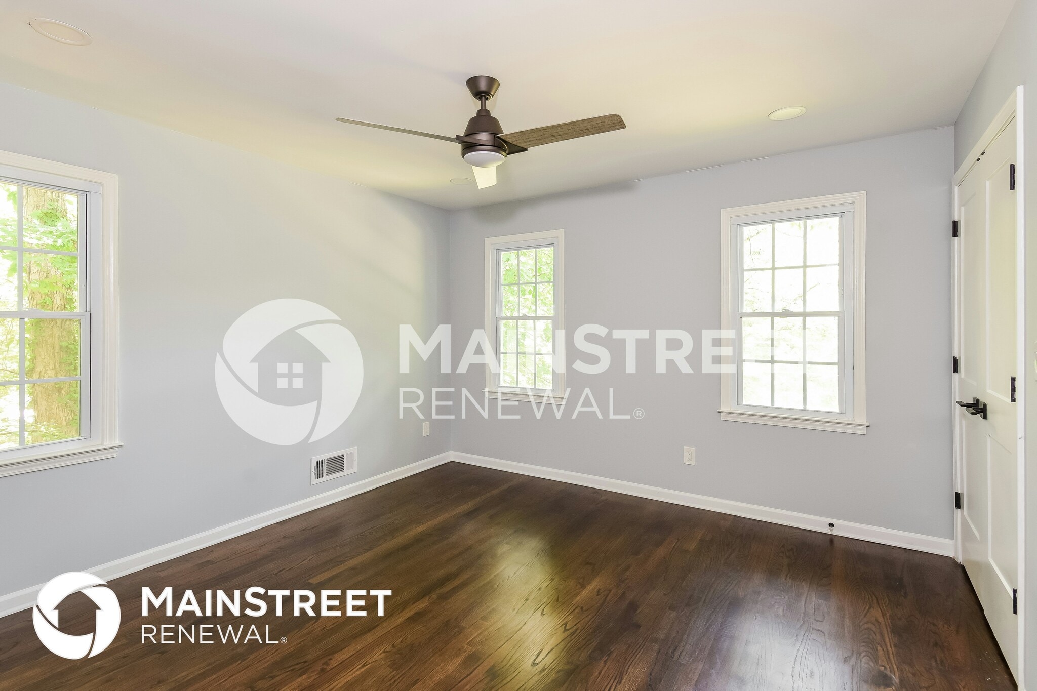 Building Photo - 2730 Cedarbrook Dr