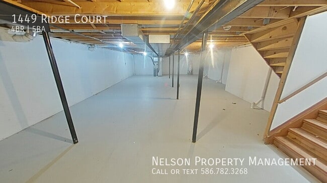 Building Photo - 1449 Ridge Ct