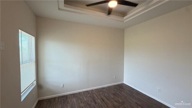 Building Photo - 19 Santa Isabel St