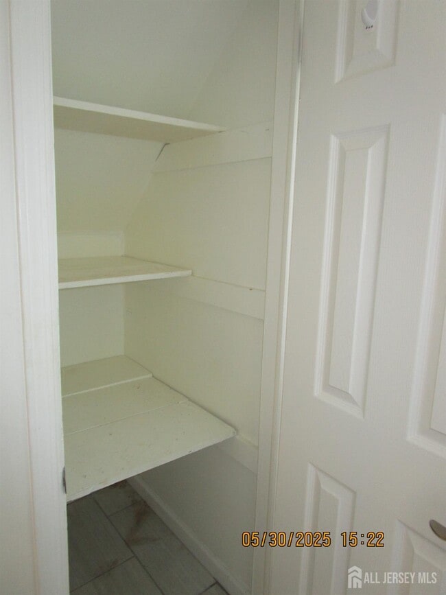 Building Photo - 147 Vineyard Rd