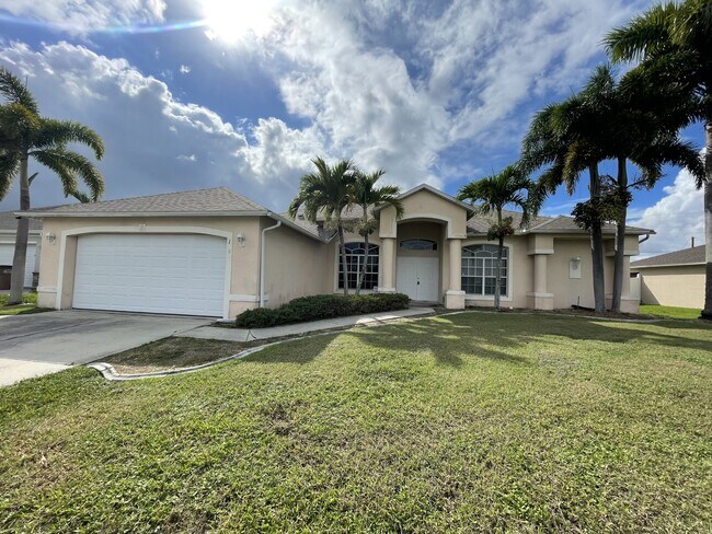 Primary Photo - 1804 El Dorado Blvd N