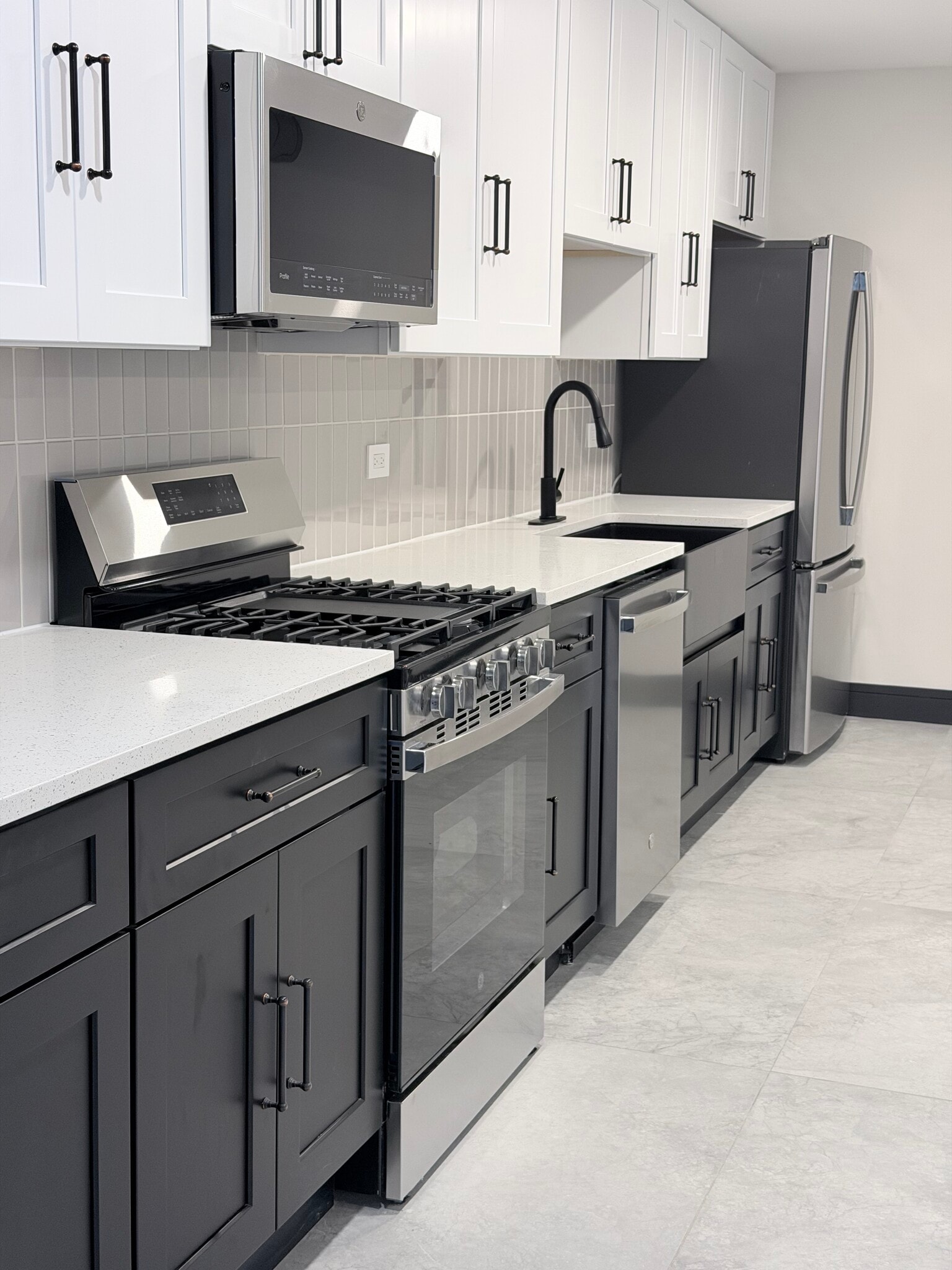 Building Photo - 1806 S Jefferson St