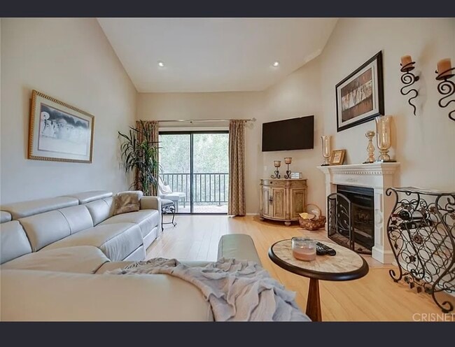 Building Photo - 4210 Via Arbolada