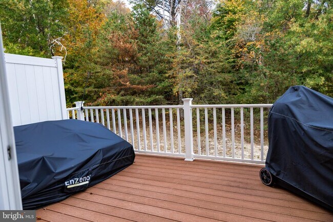 Building Photo - 8453 Winding Trail