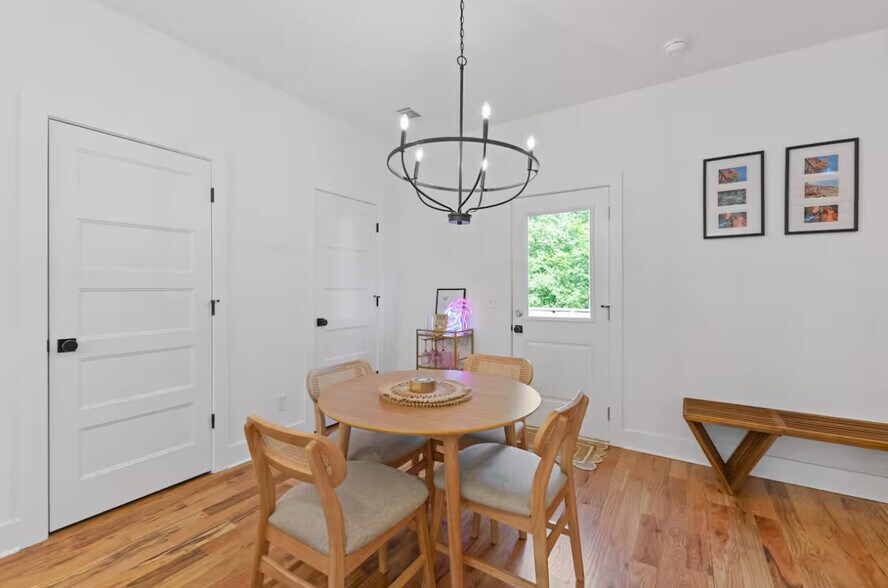 Building Photo - 2511 Whites Creek Pike