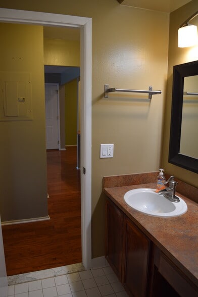 Bathroom 1 - 2425 Torquay Ave