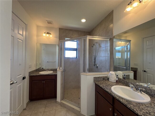 Building Photo - 5389 Cameron Dr