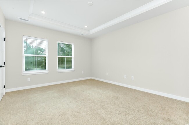 Building Photo - 303 Golan Cir