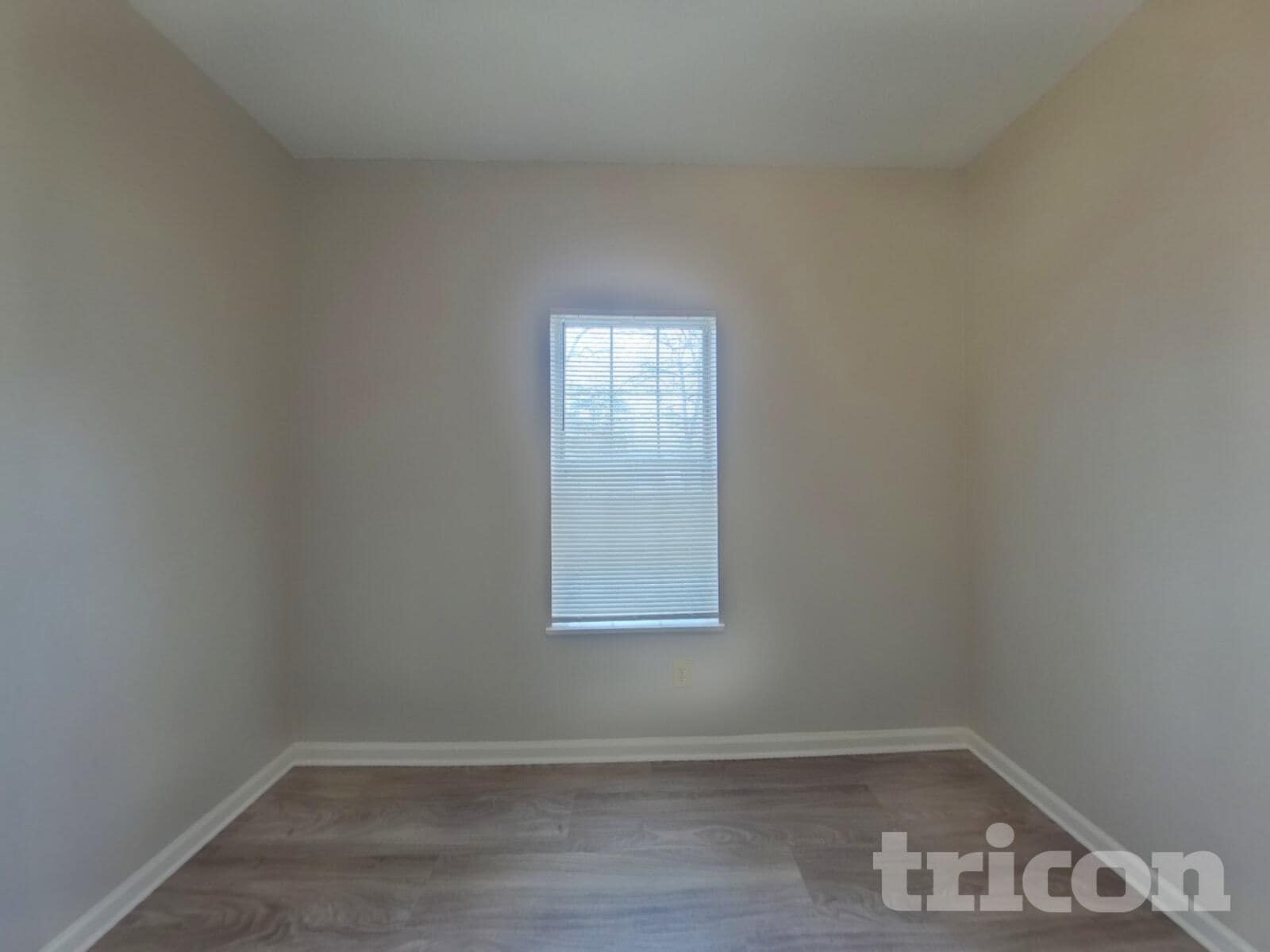 Building Photo - 62 Sweet Thorne Cir