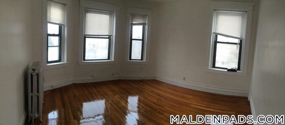 Building Photo - 17-19 Washington St.