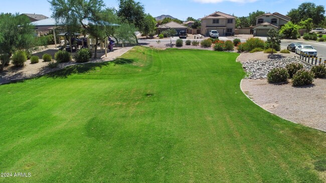 Building Photo - 34994 N Barzona Trail