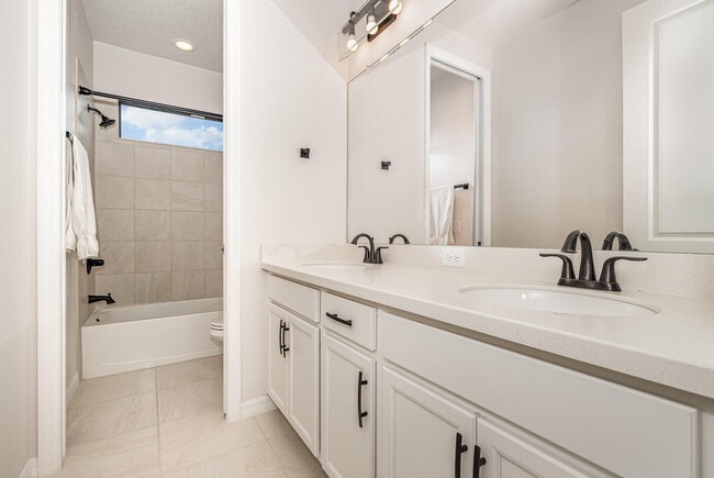 Building Photo - 3179 Ribbon Grass Dr